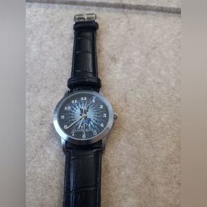 DISNEY MEN Mickey Mouse sorcerer /wizard Limited Release Watch Blue Face